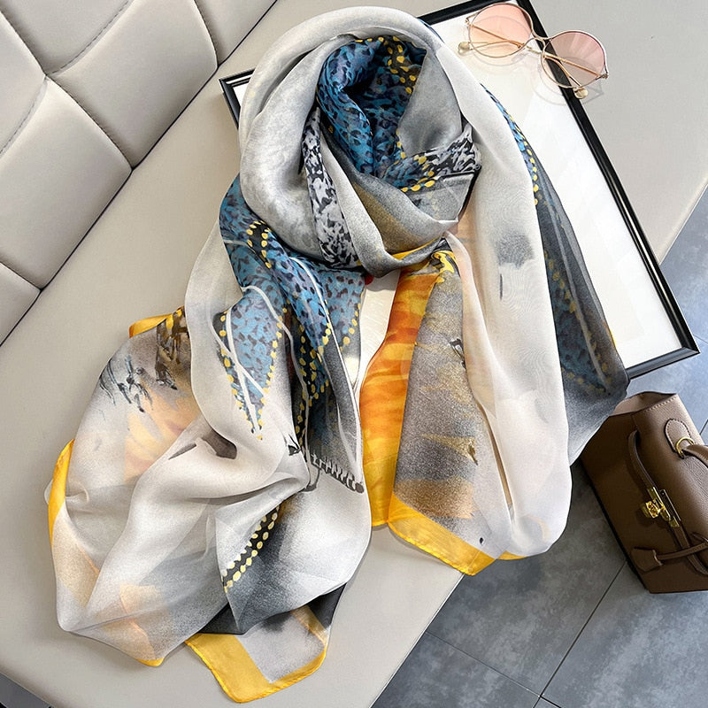 The Foulard Scarf - Cover Peace